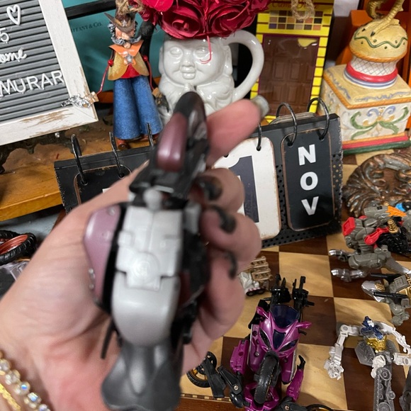 Transformer - Picture 5 of 15